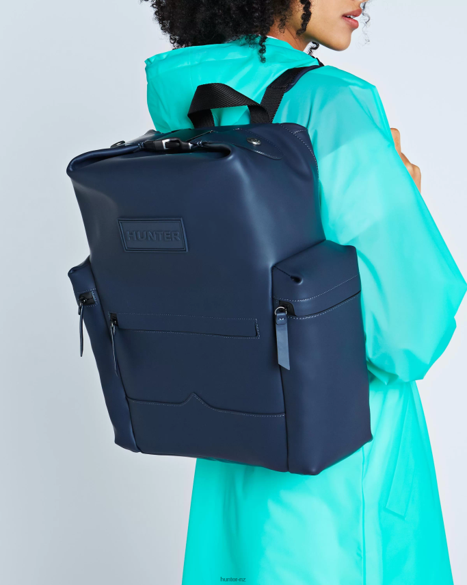 JP0D4D428 Top Clip Backpack - Rubberized Leather Hunter Men