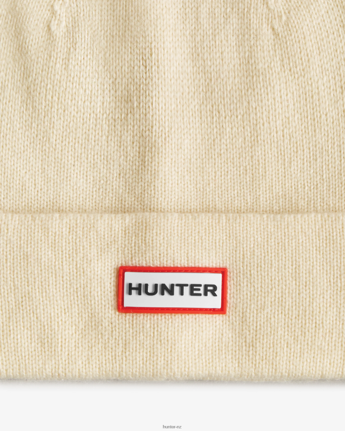 JP0D4D444 Play Essential Cuff Beanie Hunter Men