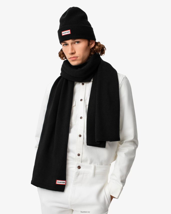 JP0D4D445 Play Essential Scarf Hunter Men