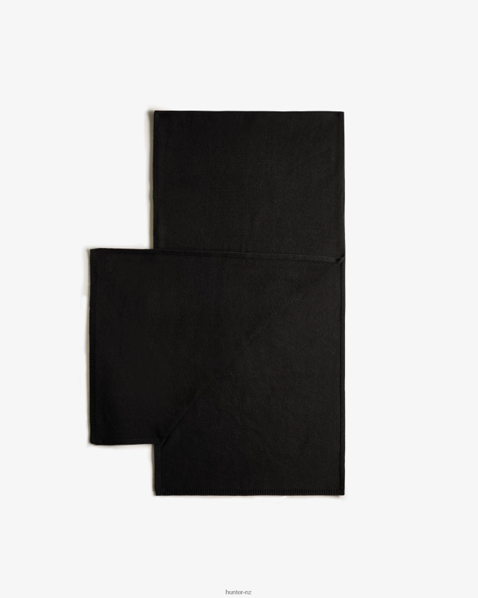 JP0D4D445 Play Essential Scarf Hunter Men