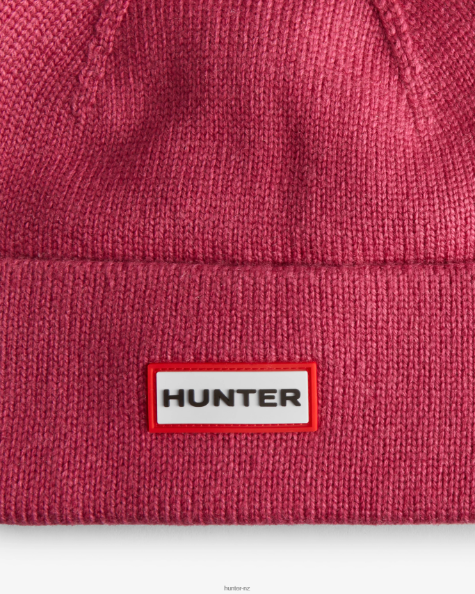 JP0D4D491 Play Essential Cuff Beanie Hunter Women