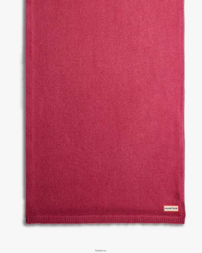 JP0D4D492 Play Essential Scarf Hunter Women