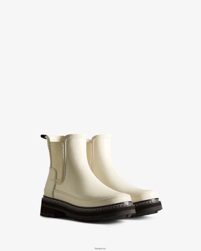 JP0D4D159 Refined Stitch Detail Chelsea Boots Hunter Women