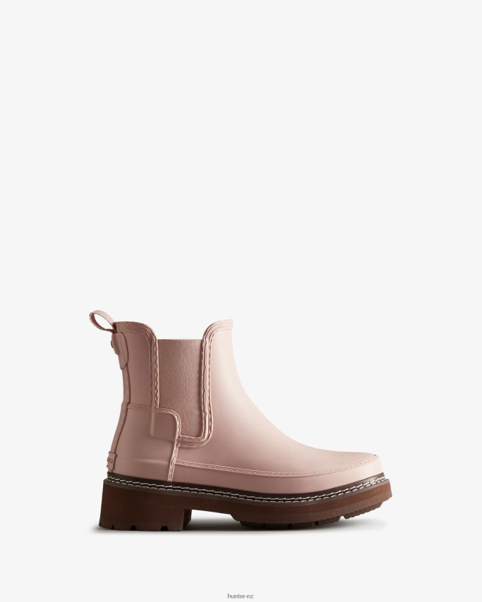 JP0D4D218 Refined Stitch Detail Chelsea Boots Hunter Women