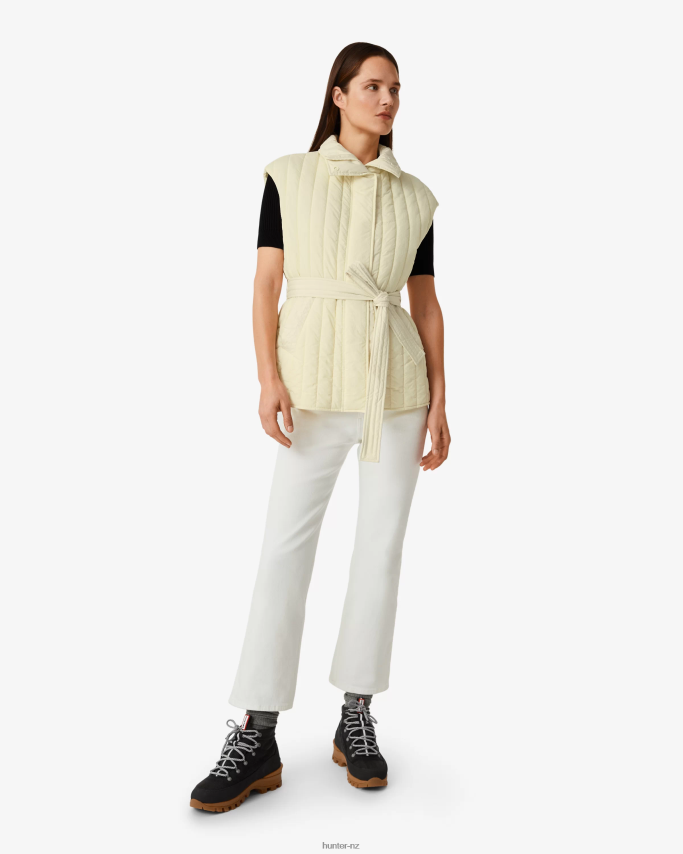 JP0D4D347 Explorer Recycled Nylon Quilted Vest Hunter Women